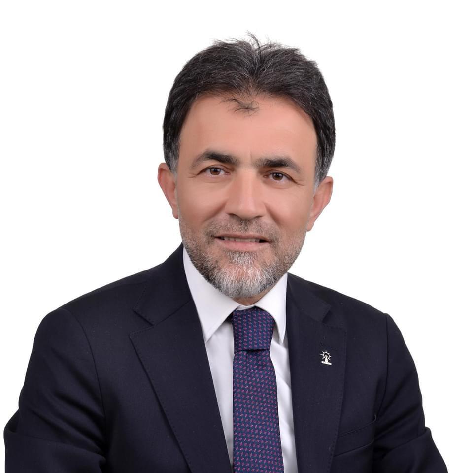 Altuntepe: “Cüneyt Zorlu aynı algı oyununu sürdürerek Trabzon’a zarar veriyor”