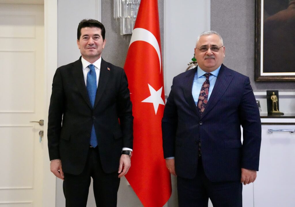 MUHTARLARDAN BAŞKAN KAYA’NIN BURS KAMPANYASINA ANLAMLI DESTEK